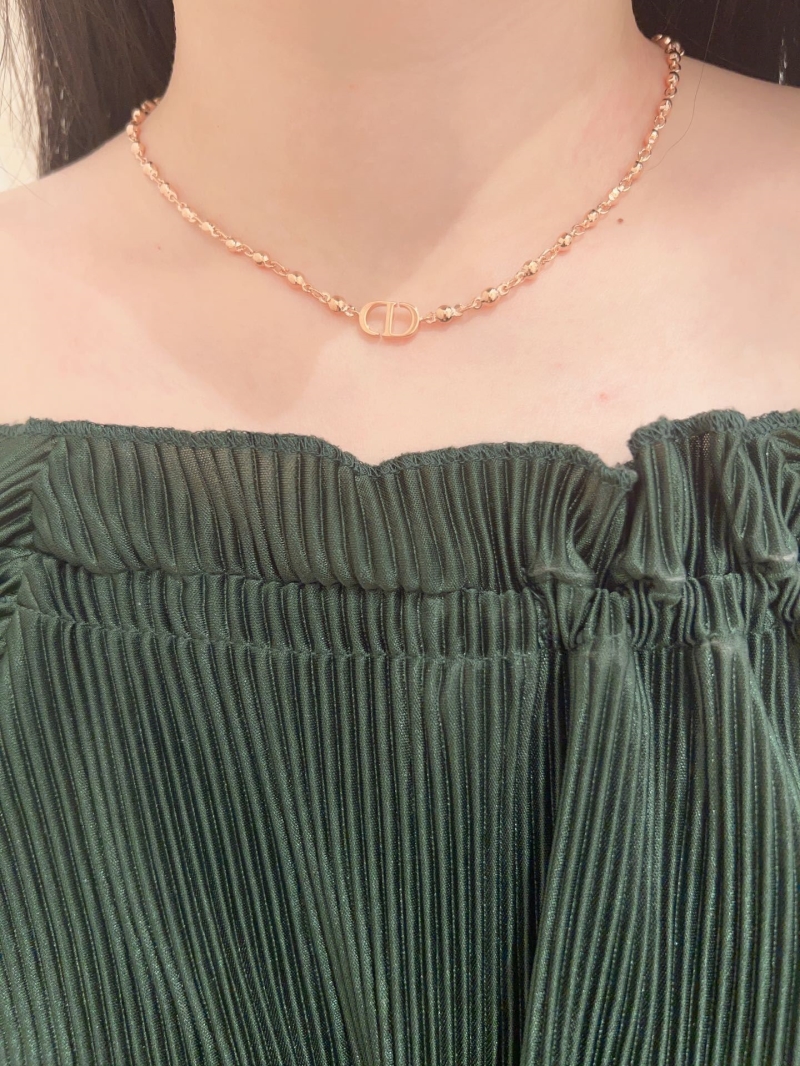 chr1st1an D10r necklaces